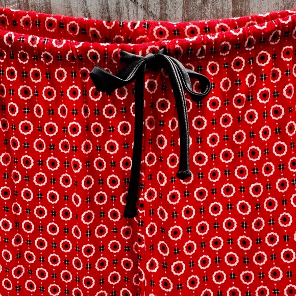 Ellen Tracy 2 Piece Pajama Set XL Red Black Button Down Long Sleeve Stretchy NWT - Picture 7 of 12